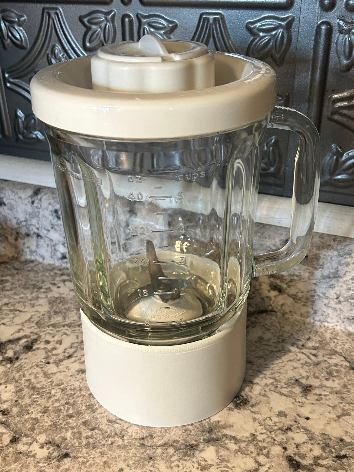 KitchenAid Blender Glass Jar Pitcher Replacement Part 40 Oz 5 Cup OEM