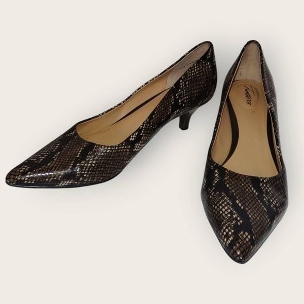 Trotters Womens Kitten Heels Sz 11N Brown Reptile Snake Pointed Corpcore Leather