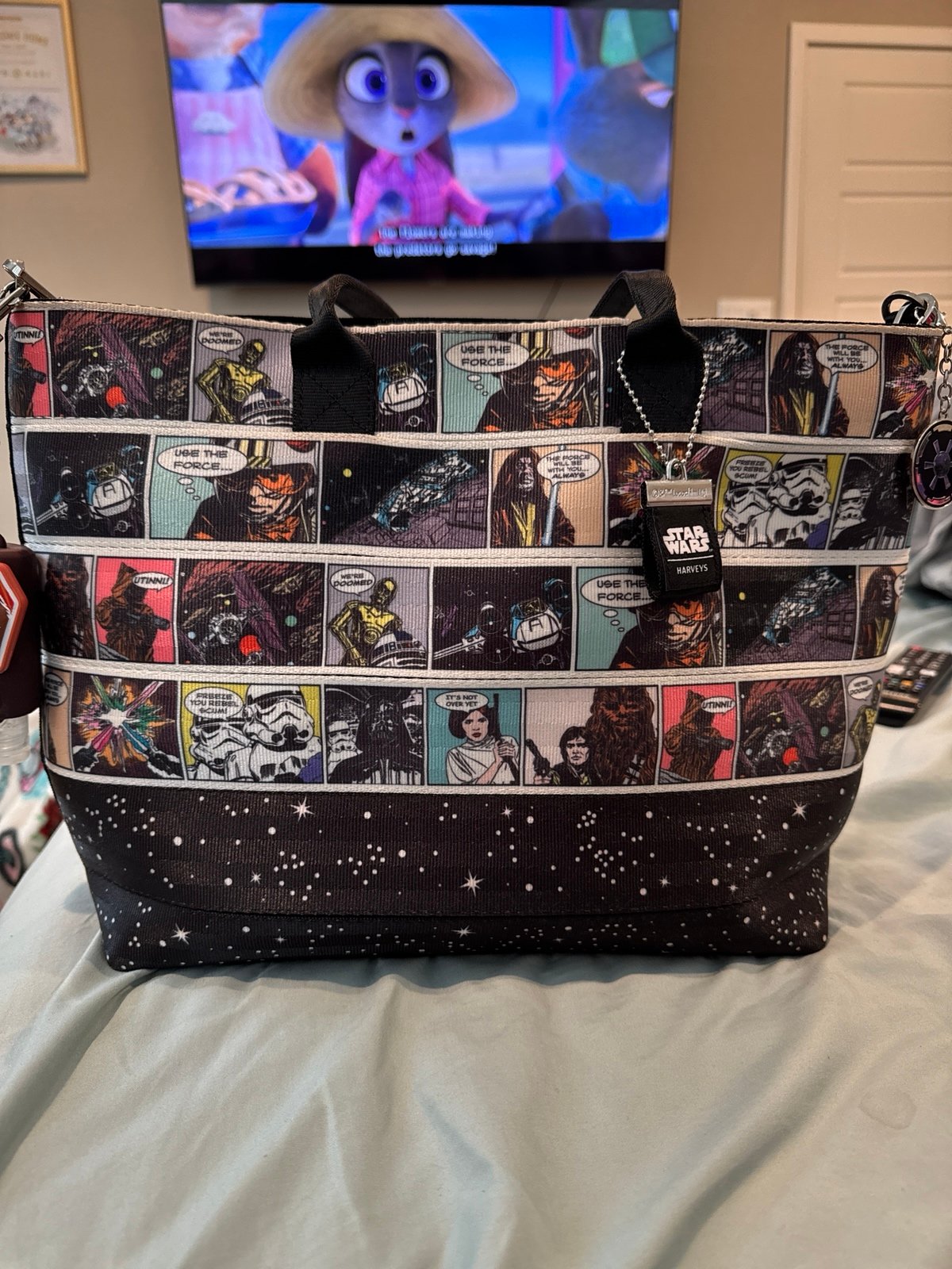 Harvey’s Star Wars medium streamline tote.