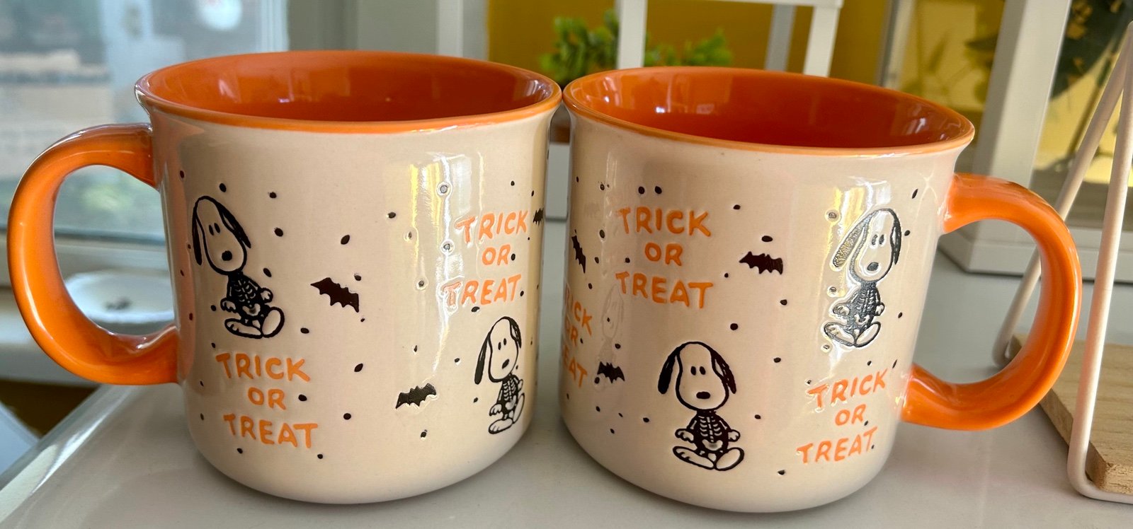 Two Vintage Peanuts Halloween Mugs