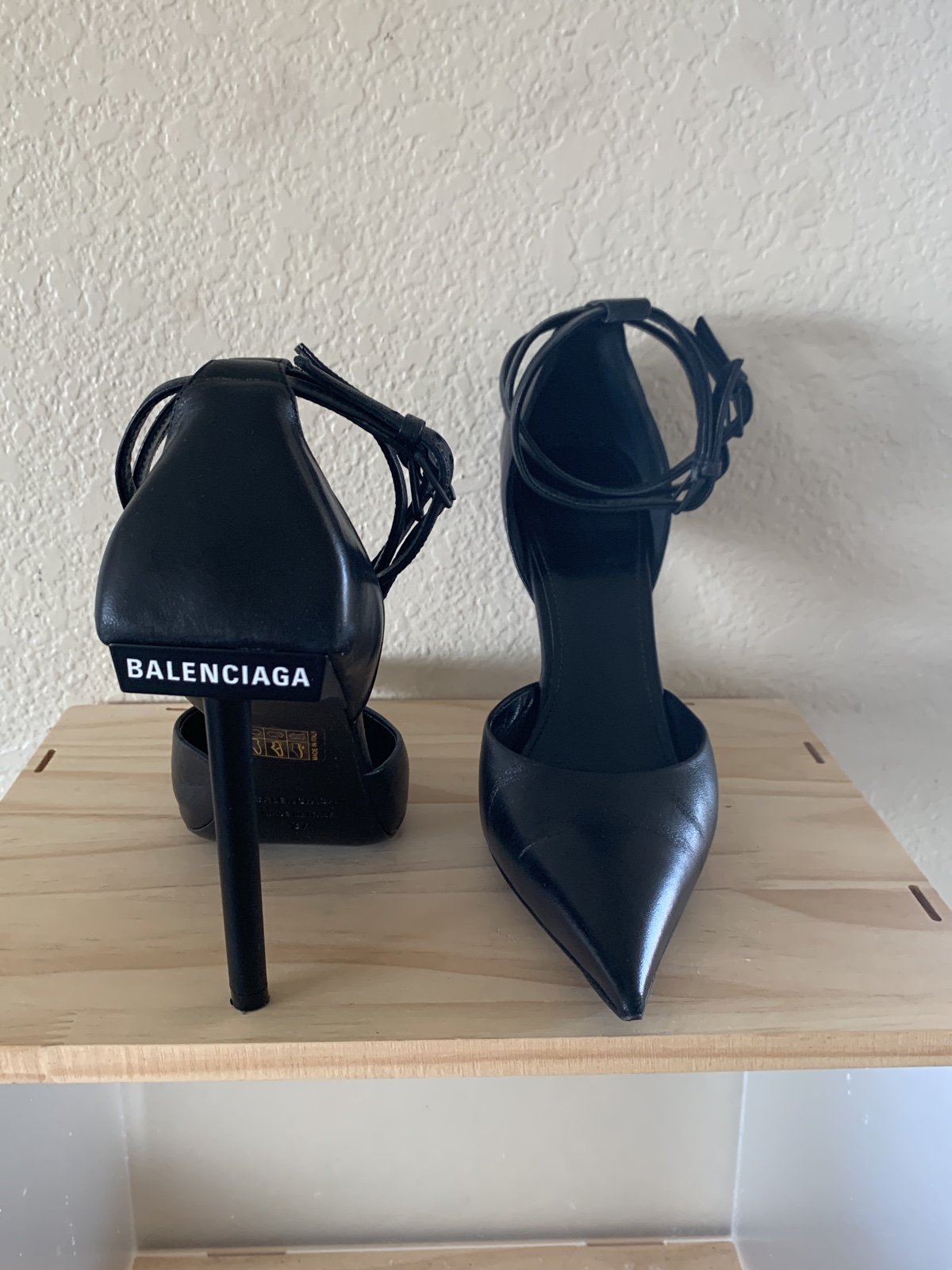 Balenciaga Black Pumps