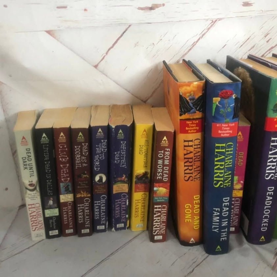 Charlaine Harris sookie stackhouse series 13 books true blood