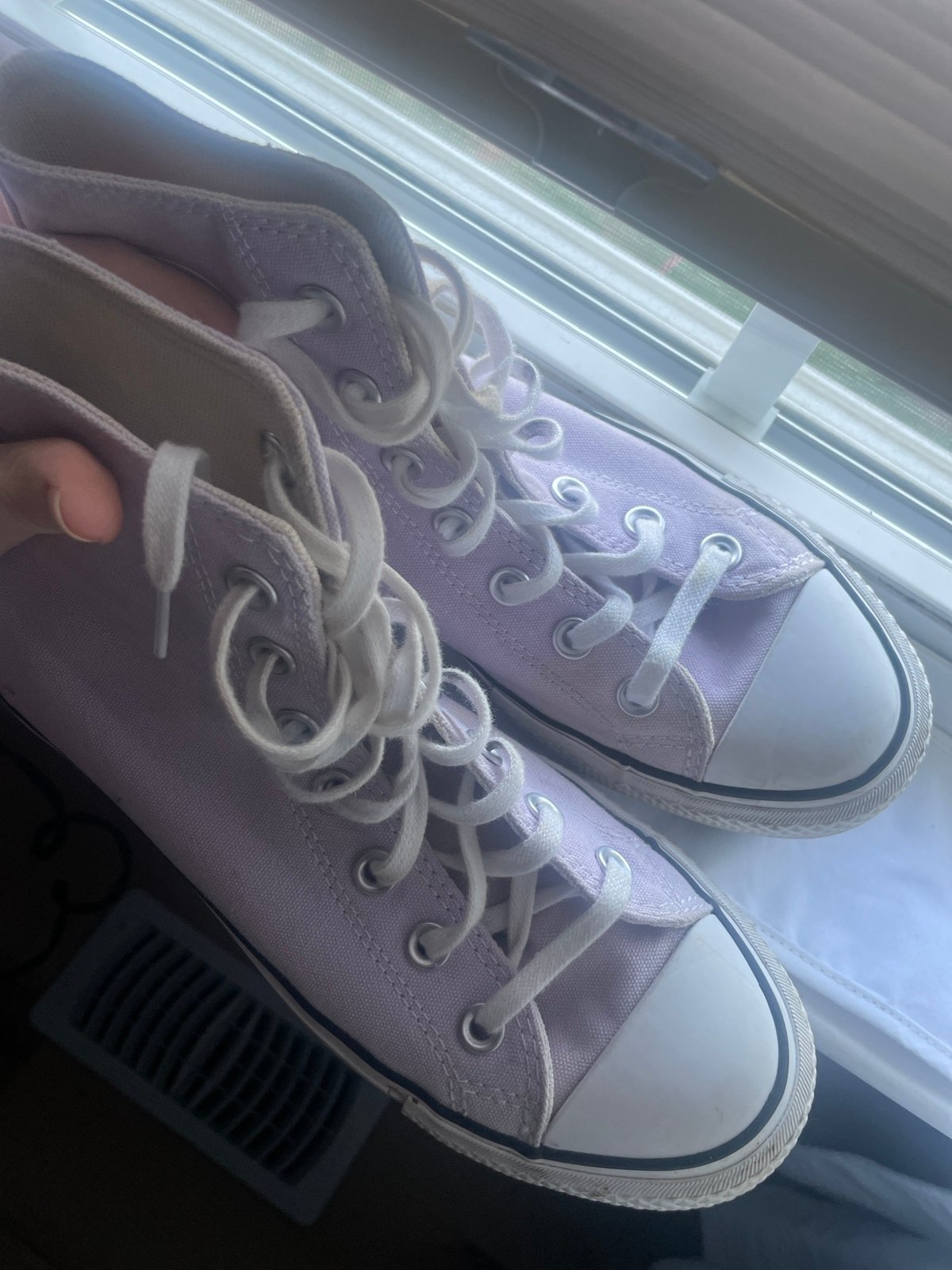 womens light purple platform converse size 6.5