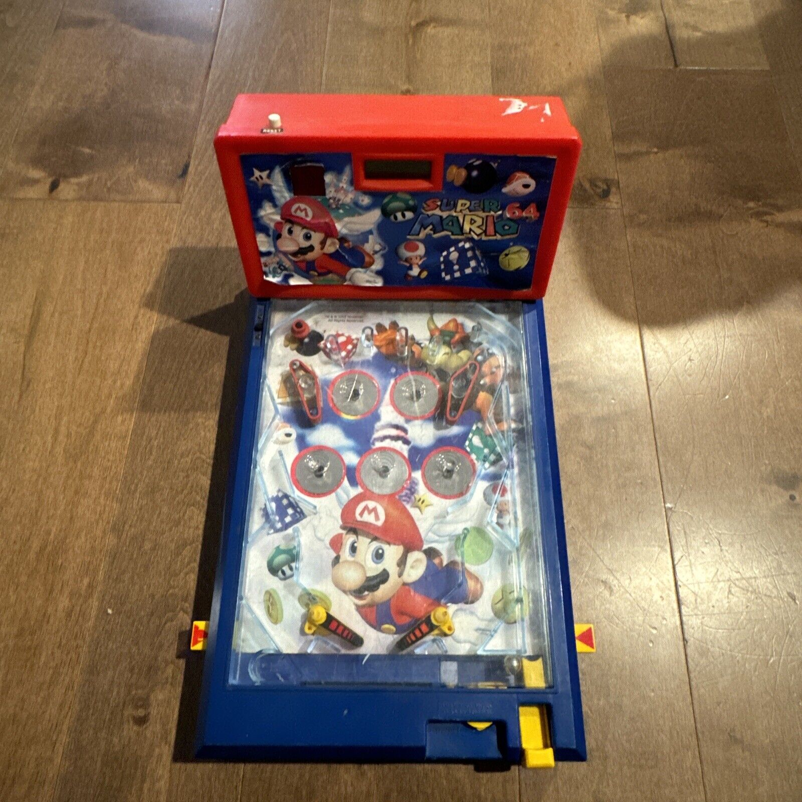 Super Mario 64 Table Top Pinball 16x10 Untested no battery cover