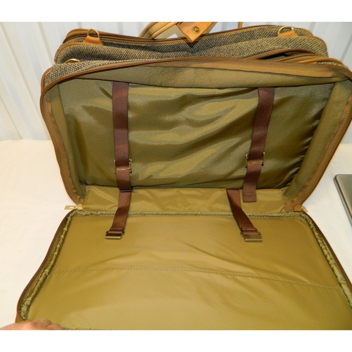 hartmann tweed garment bag