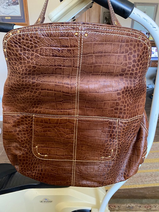 Maxx New York brown Croc/gator Embossed Shoulder Bag purse. Vintage