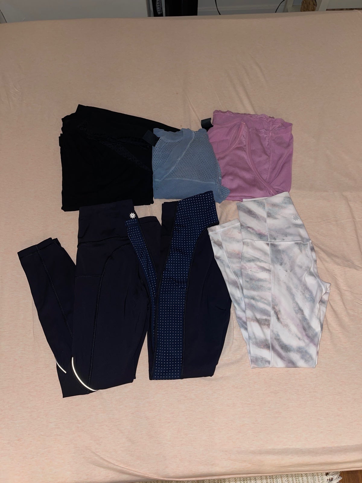 Athleta leggings 7/8 length 3 pairs + 3 free tops