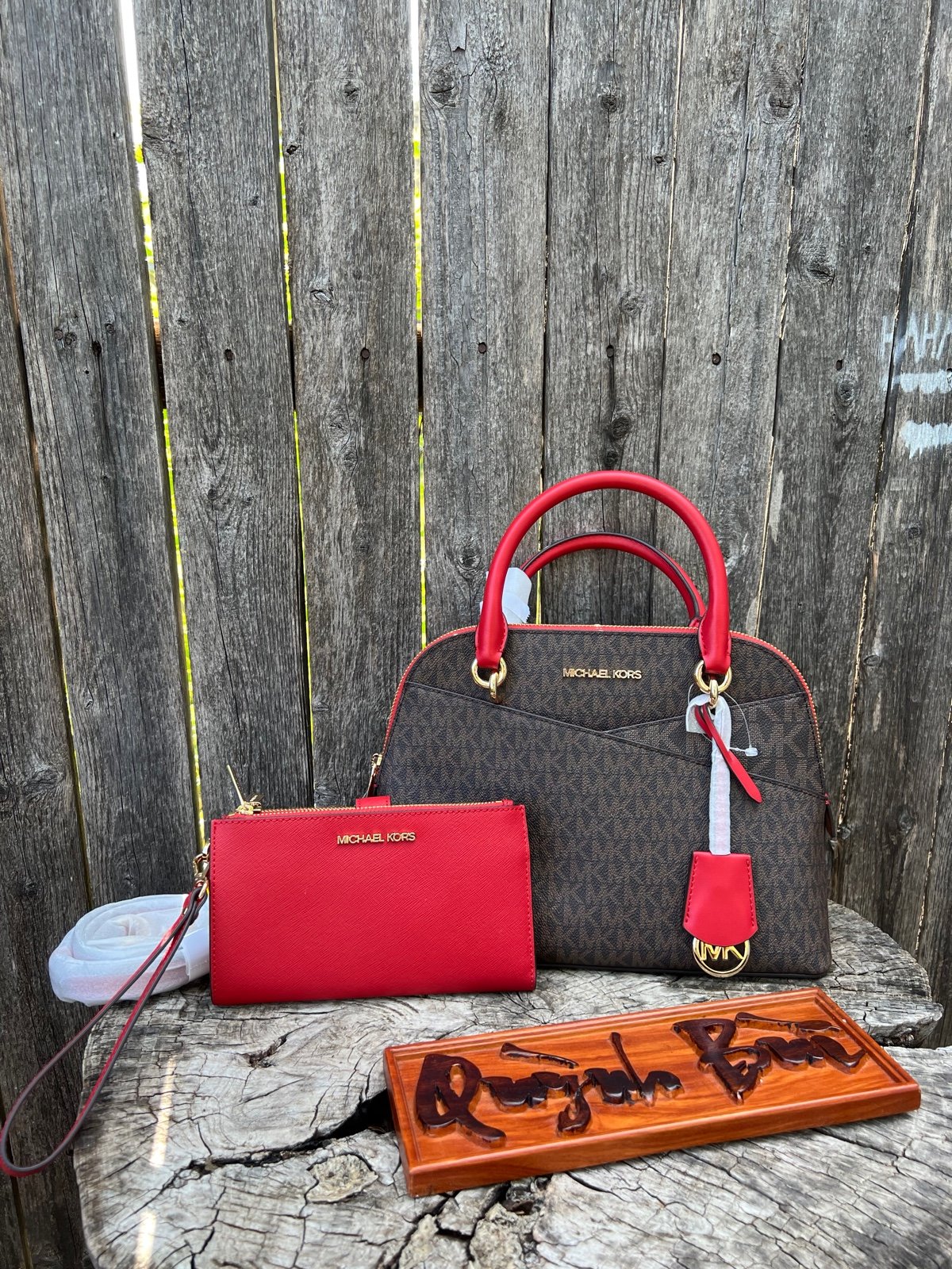 Michael Kors Jet set dome satchel bag and wallet
