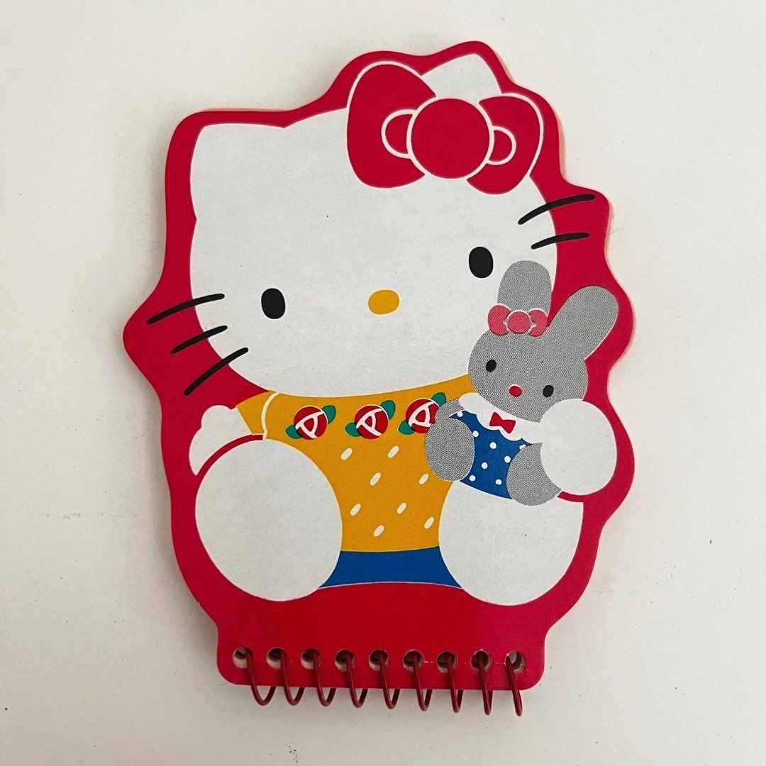 Vintage Sanrio Hello Kitty Tablet of Paper and 6 Colored Pencils Set 1987 NEW