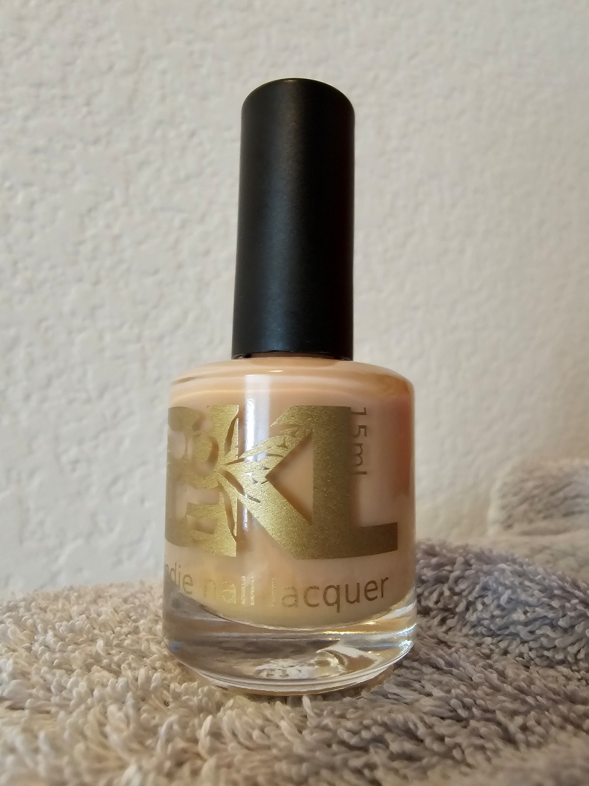 Bee's Knees Lacquer
