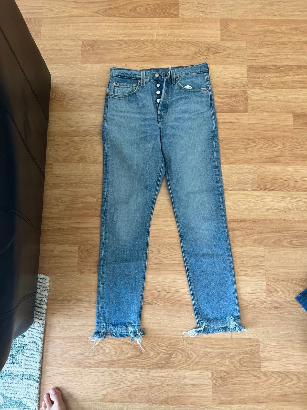 Women’s Levi’s 501 skinny jeans size 27