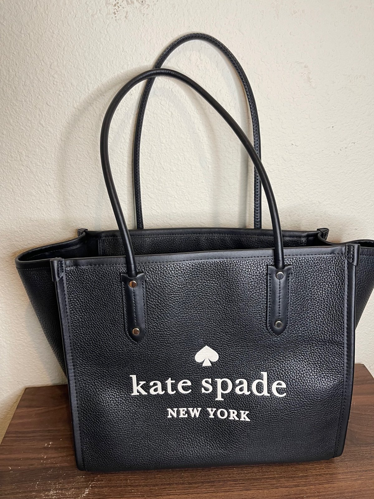 Kate Spade New York Tote Large