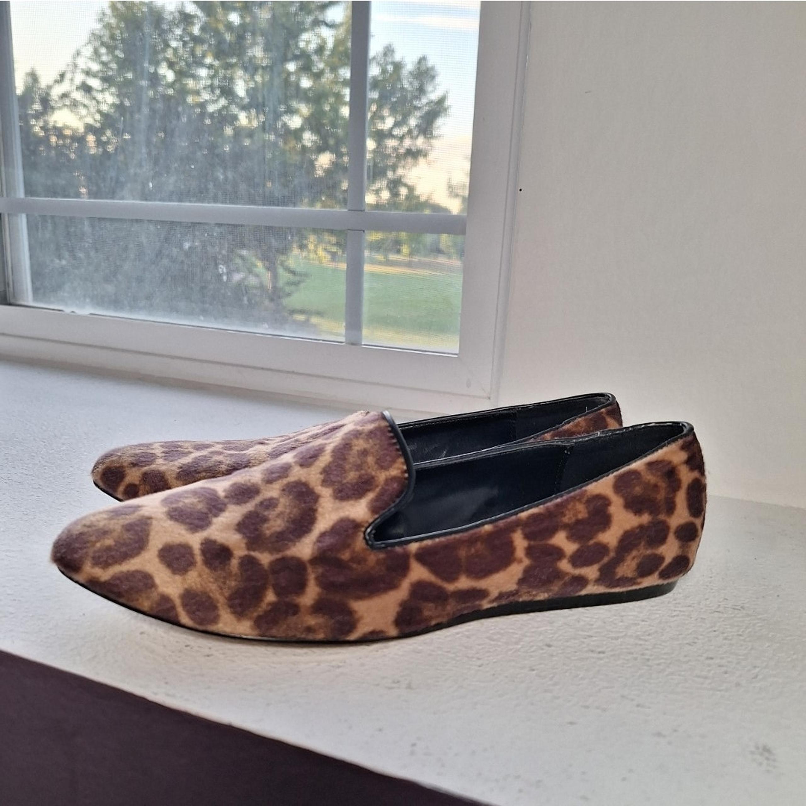 Nine West womens 9 calf hair cheetah print pointed toe ballet flats