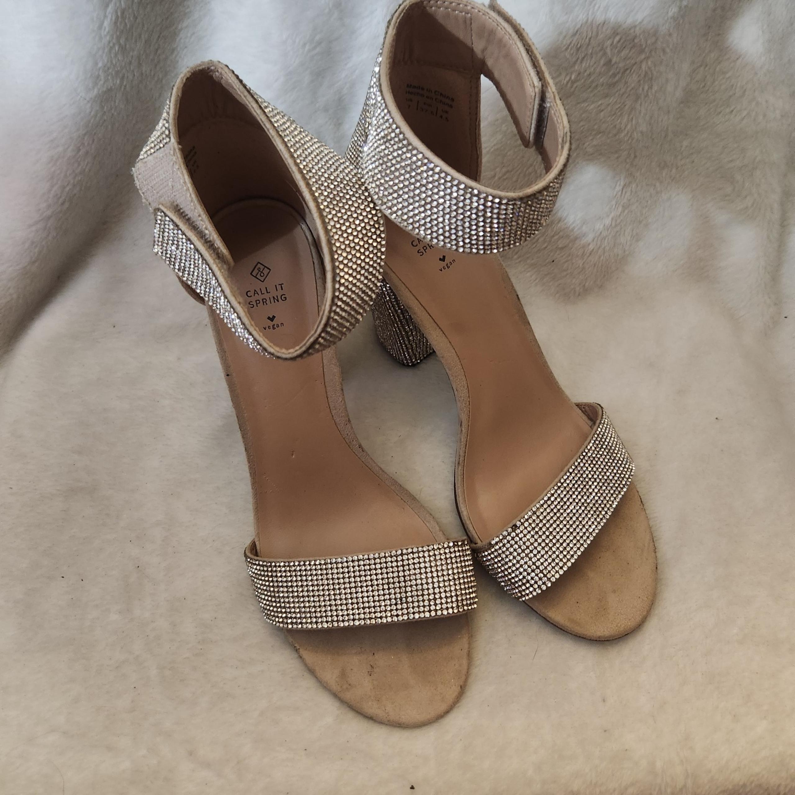 Call It Spring Women's Silver Glitter Heels Size 7 EUC