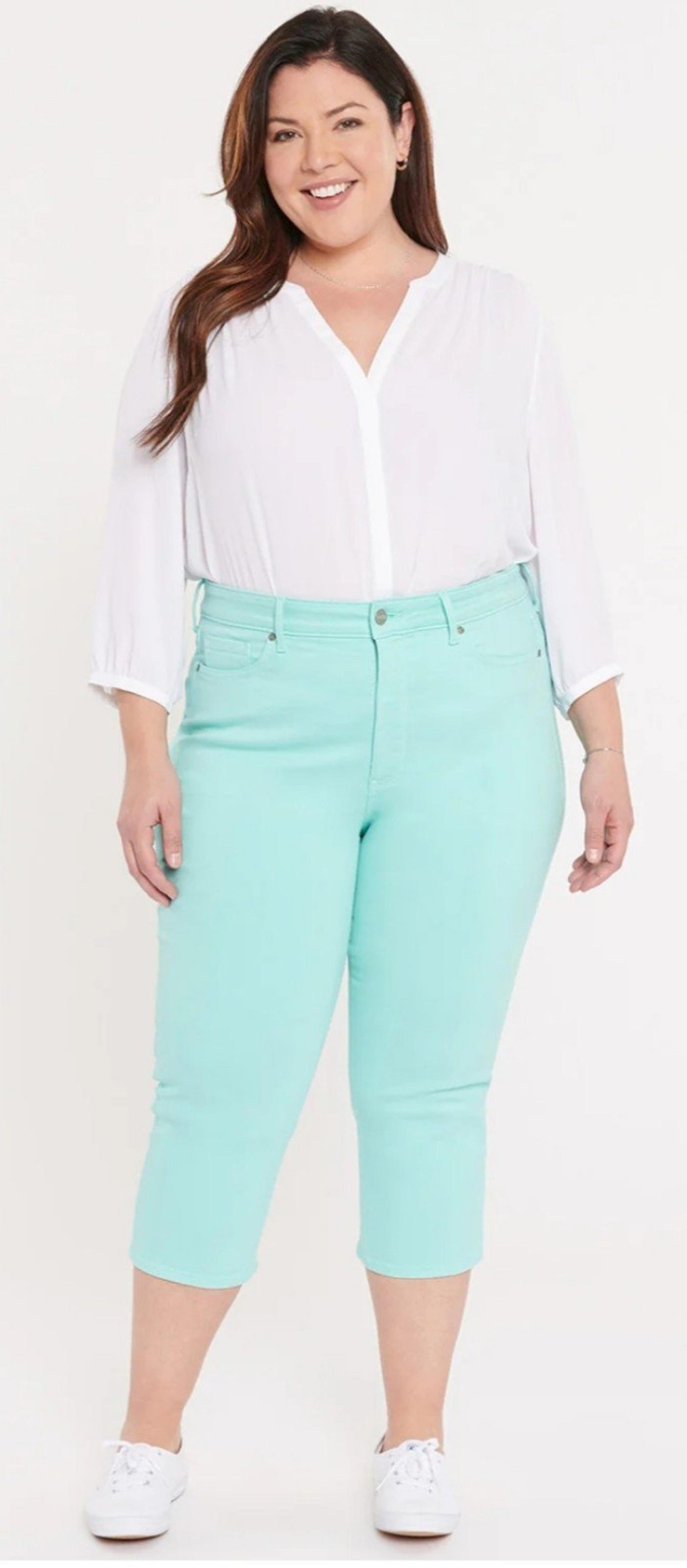 NYDJ  Marilyn Straight Crop Pants, size 18W*