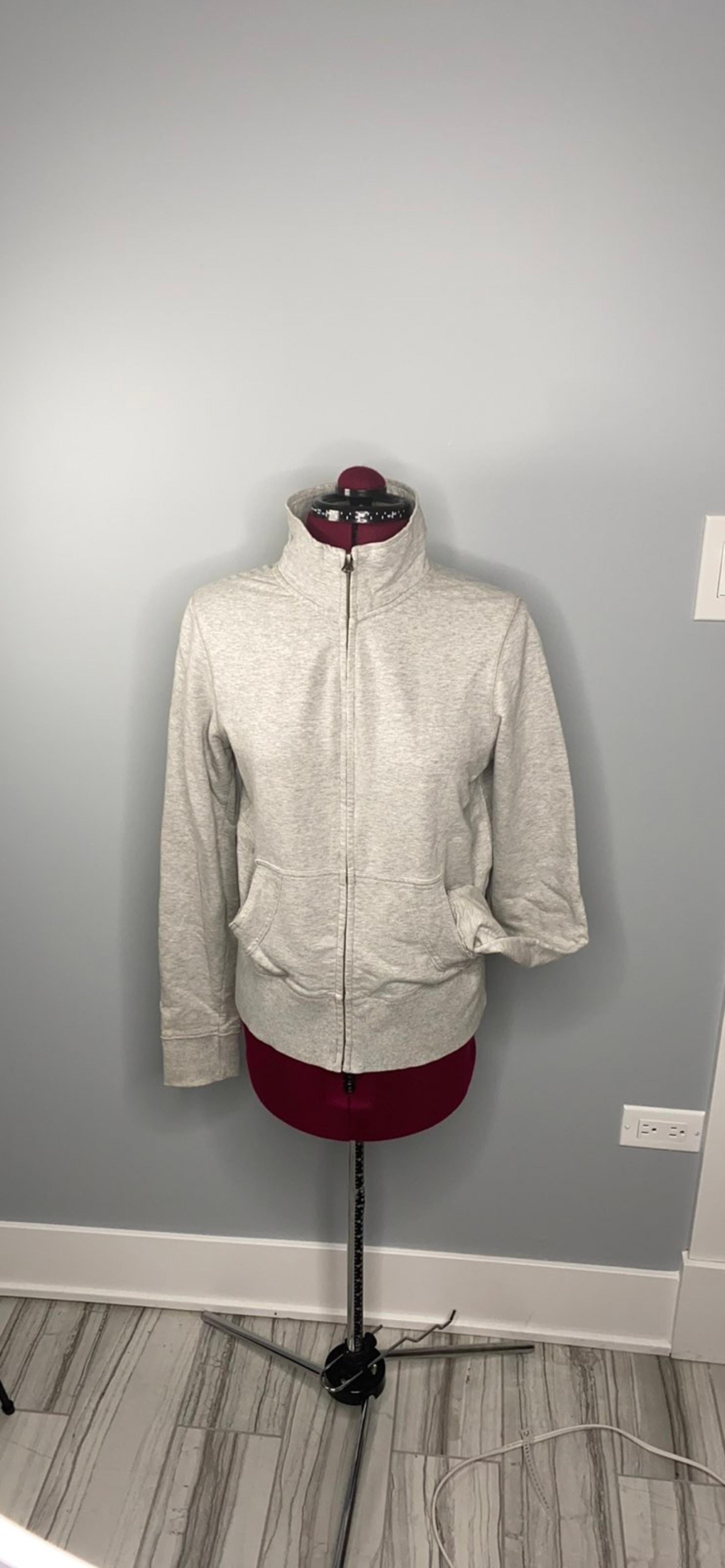 Old Navy Women's Full Zip Sweater