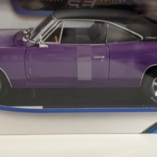 1/18 1969 Dodge Charger R/T purple