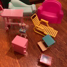Barbie furniture Lot