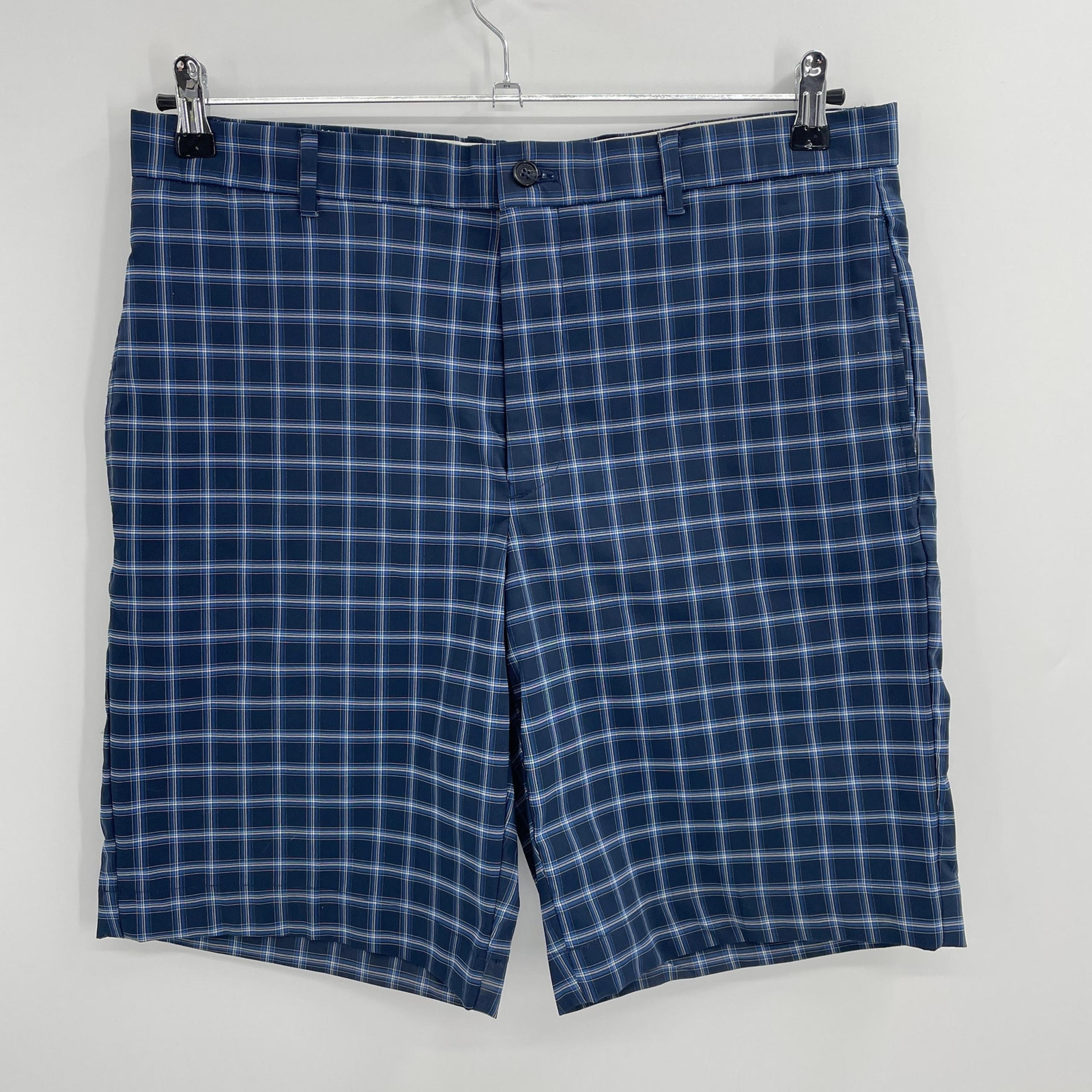 GREG NORMAN Men's Casual Golf Shorts Size 34 Blue Stretch Flat Front Pockets