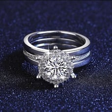 *BIG SALE* Real Moissanite Wedding Ring and band set size 6