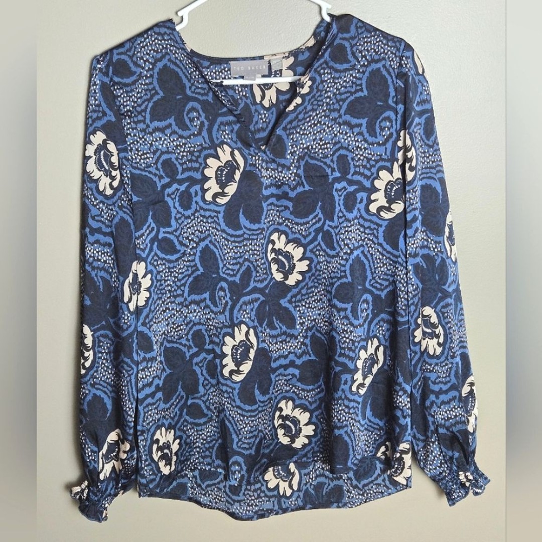 Women's Ted Baker Bernot Floral Navy Blouse, Size Medium