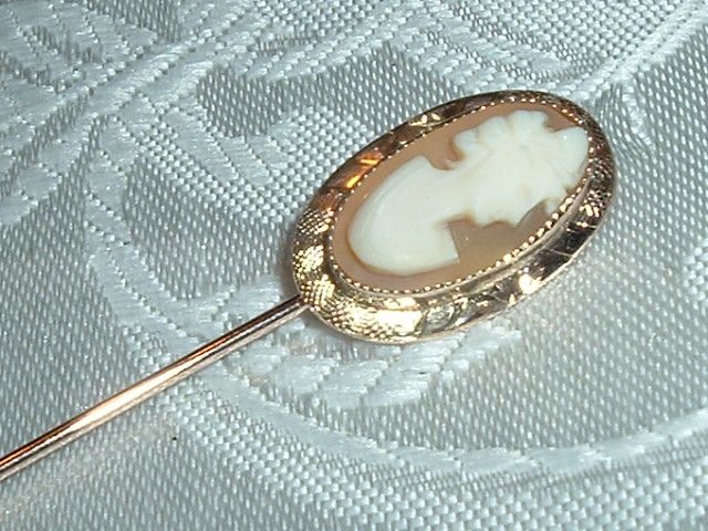 10K Gold Vintage Cameo Stick Pin