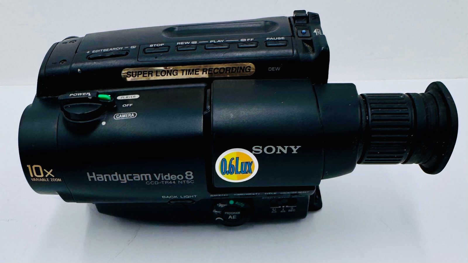 Sony Video 8 Handycam CCD-TR44 + Extras - Tested, Works!