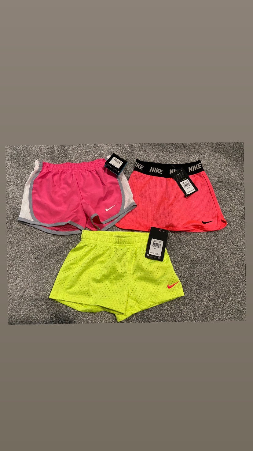 Nike toddler girl shotts bundle 4T
