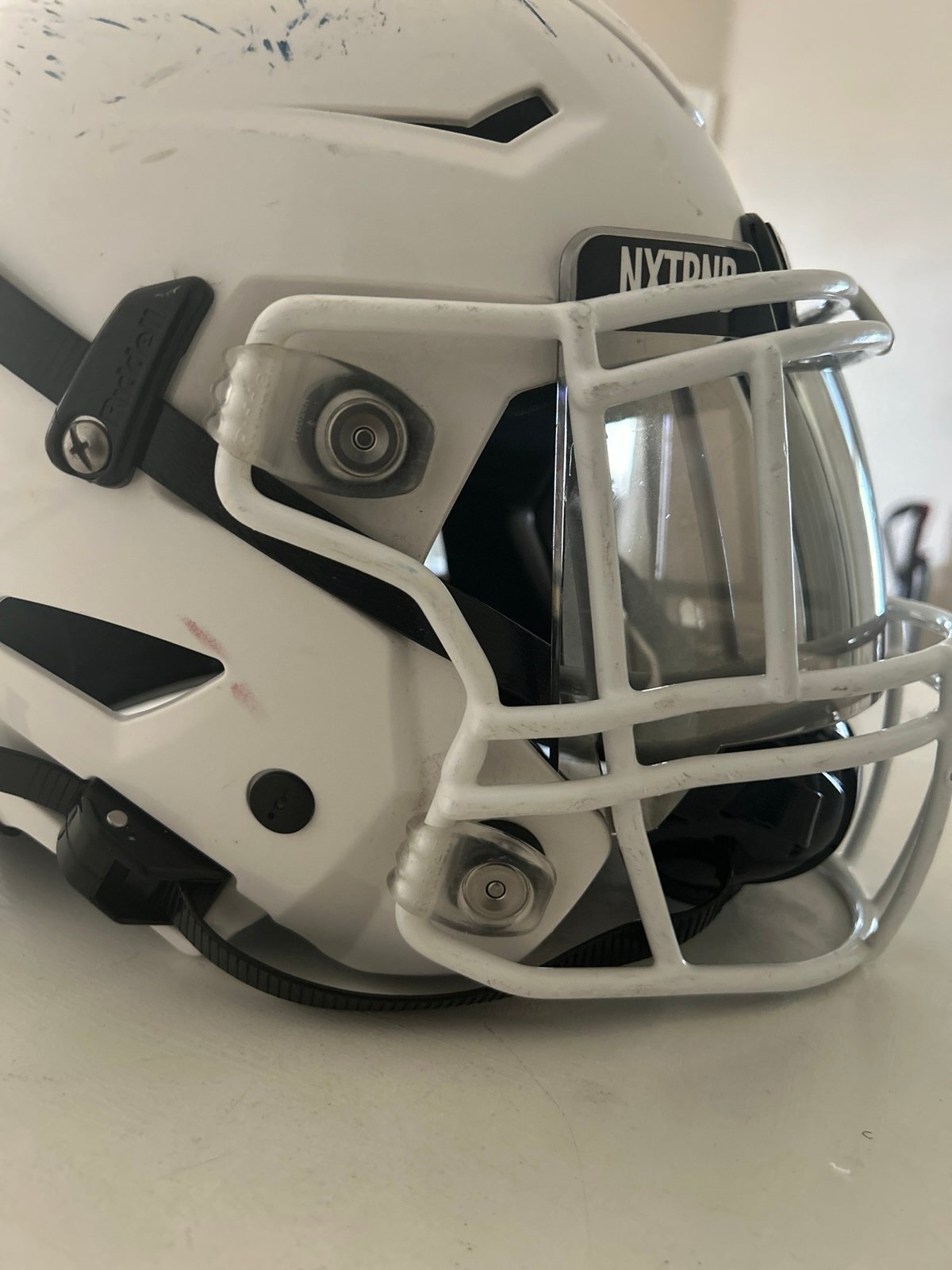 Riddell Like New Speed Flex Helmet adult (Large) Includes Visor