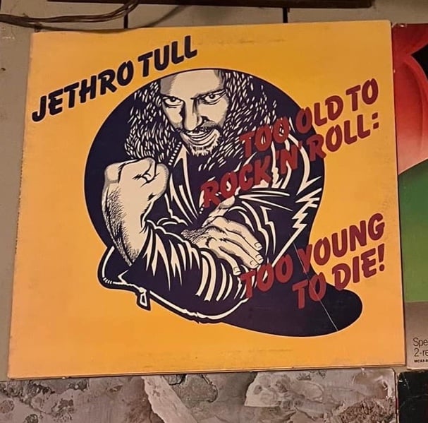 Jethro Tull “too old to rock n roll..” vinyl ZB7598 Jethro Tull “too old to rock n roll..” vinyl ZB7598