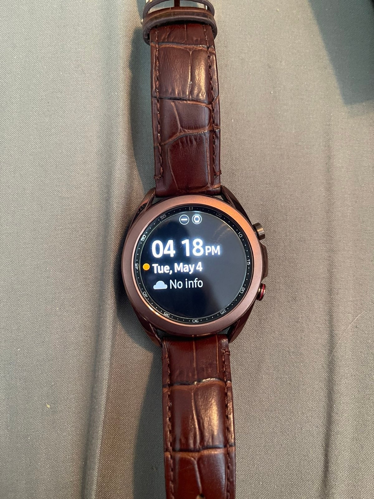 Galaxy watch 3 rose gold