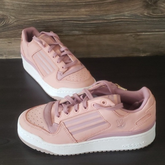 New Adidas Originals Forum Bold Pink Womens 6.5 Sneakers Streetwear Casual Peace