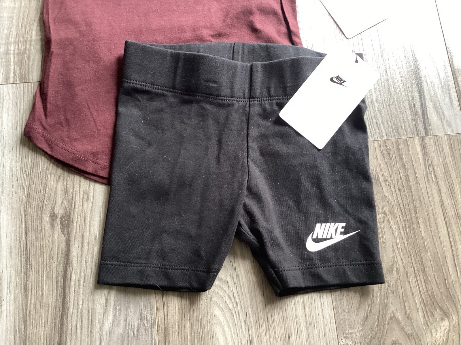 Nike toddler girls s/s tee & bike shorts outfit size 3T(NWT) ~PRICE IS FIRM~