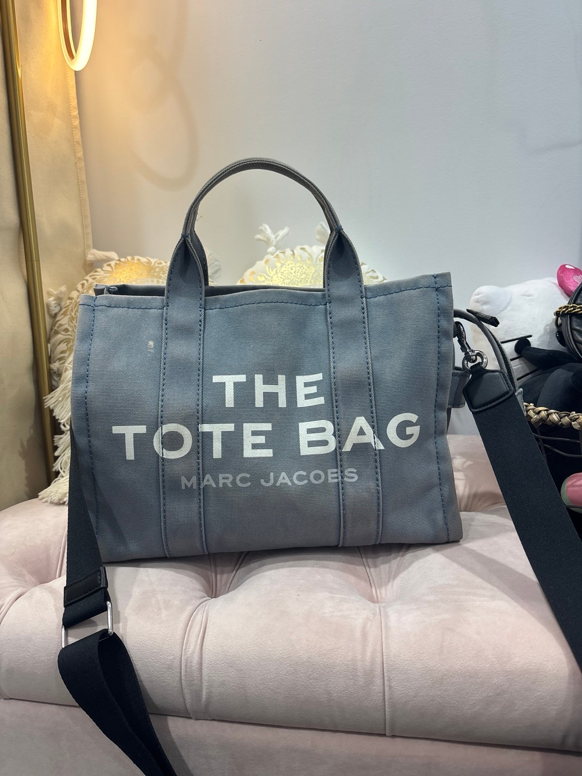 Marc Jacobs The Tote Bag