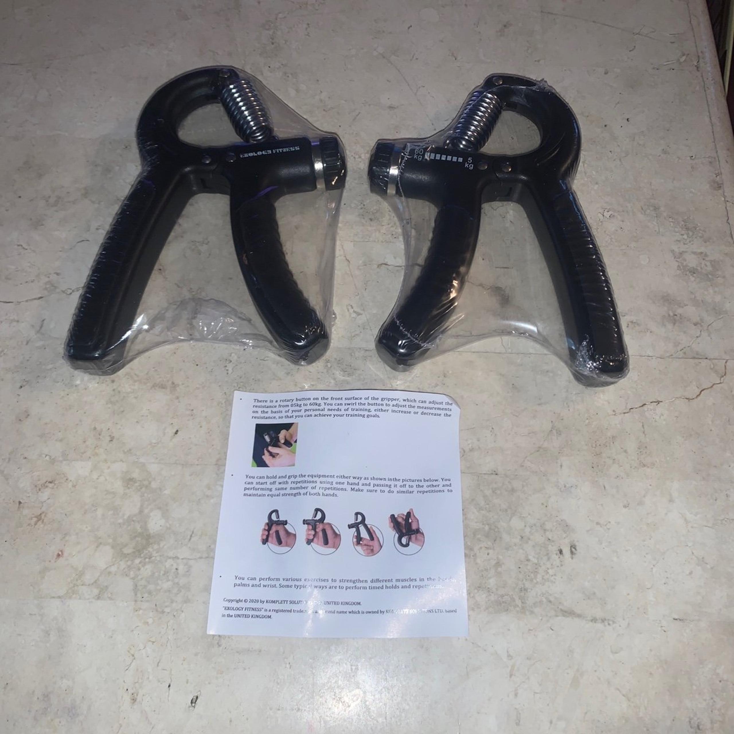 Pair Hand Grips Strengthener Exerciser Adjustable Grip Hands Wrists Fingers NEW