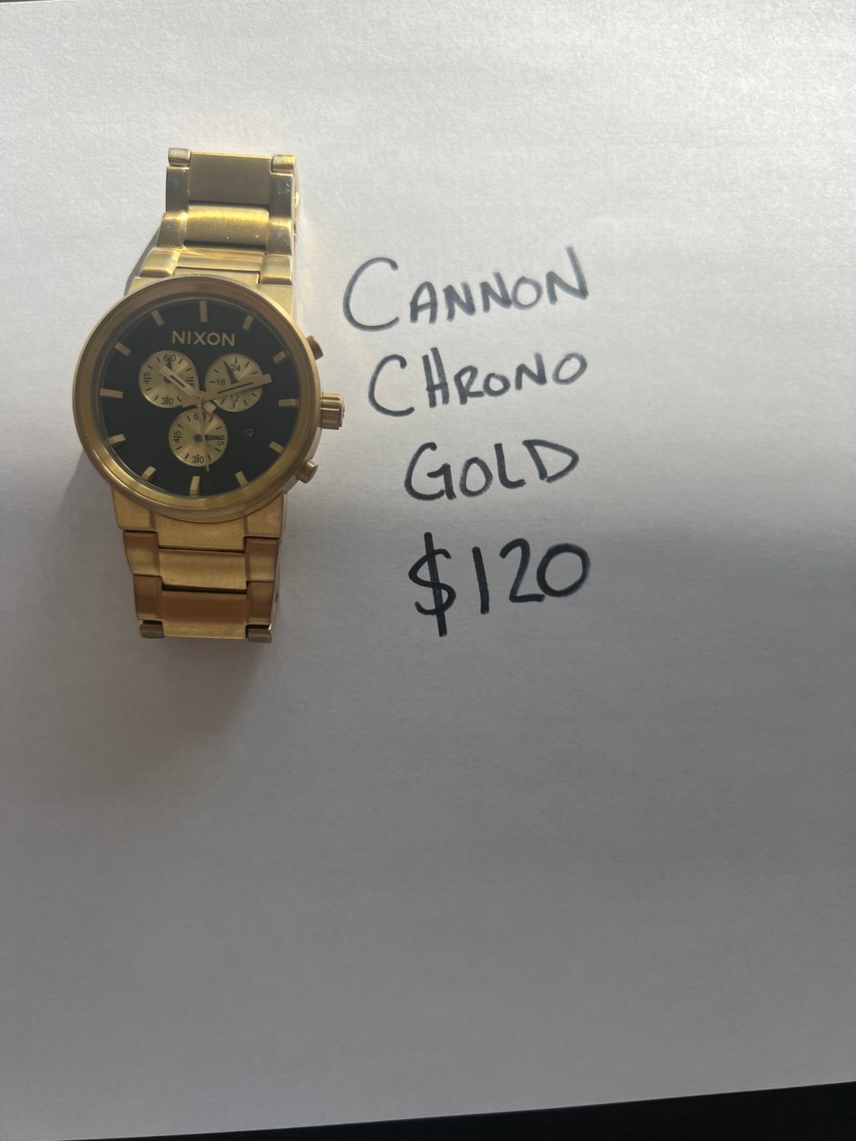 Nixon watch