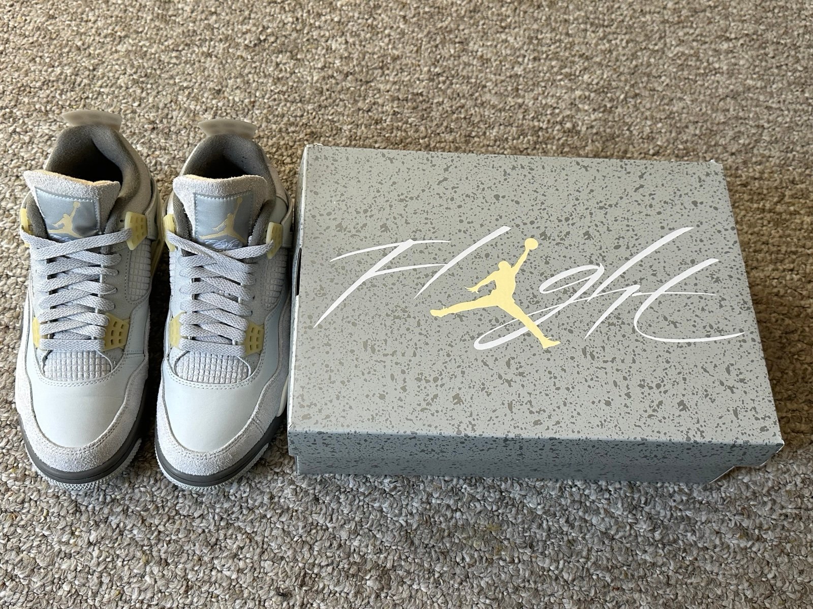 Size 8- Jordan 4 Retro SE Low Craft Photon Dust
