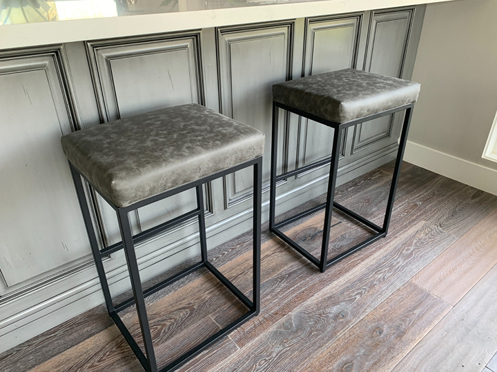 24 Bar Stool Counter Height Bar Stools with Footrest Pu Leather Backless