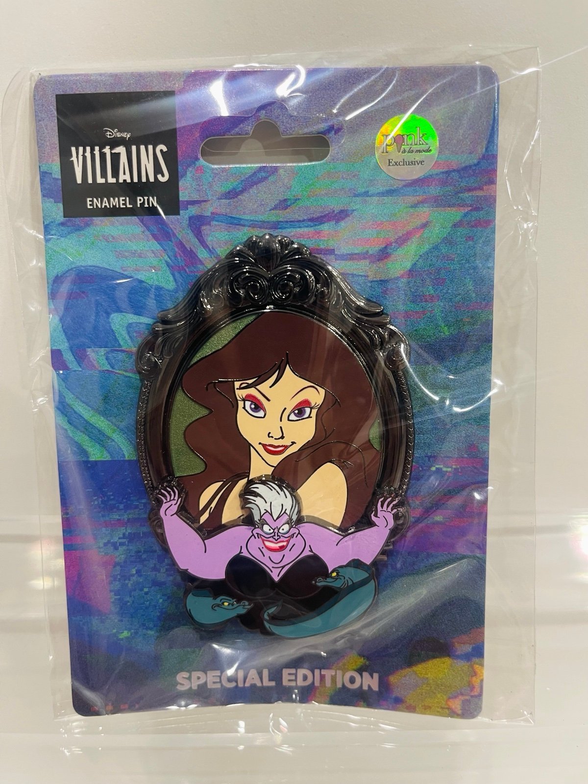 Disney Pink a La Mode Villains Transformation Ursula Vanessa LE 300 Pin