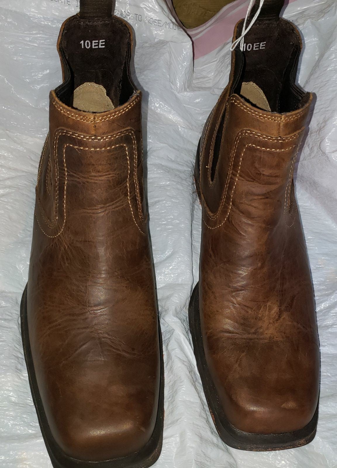 boots size 10