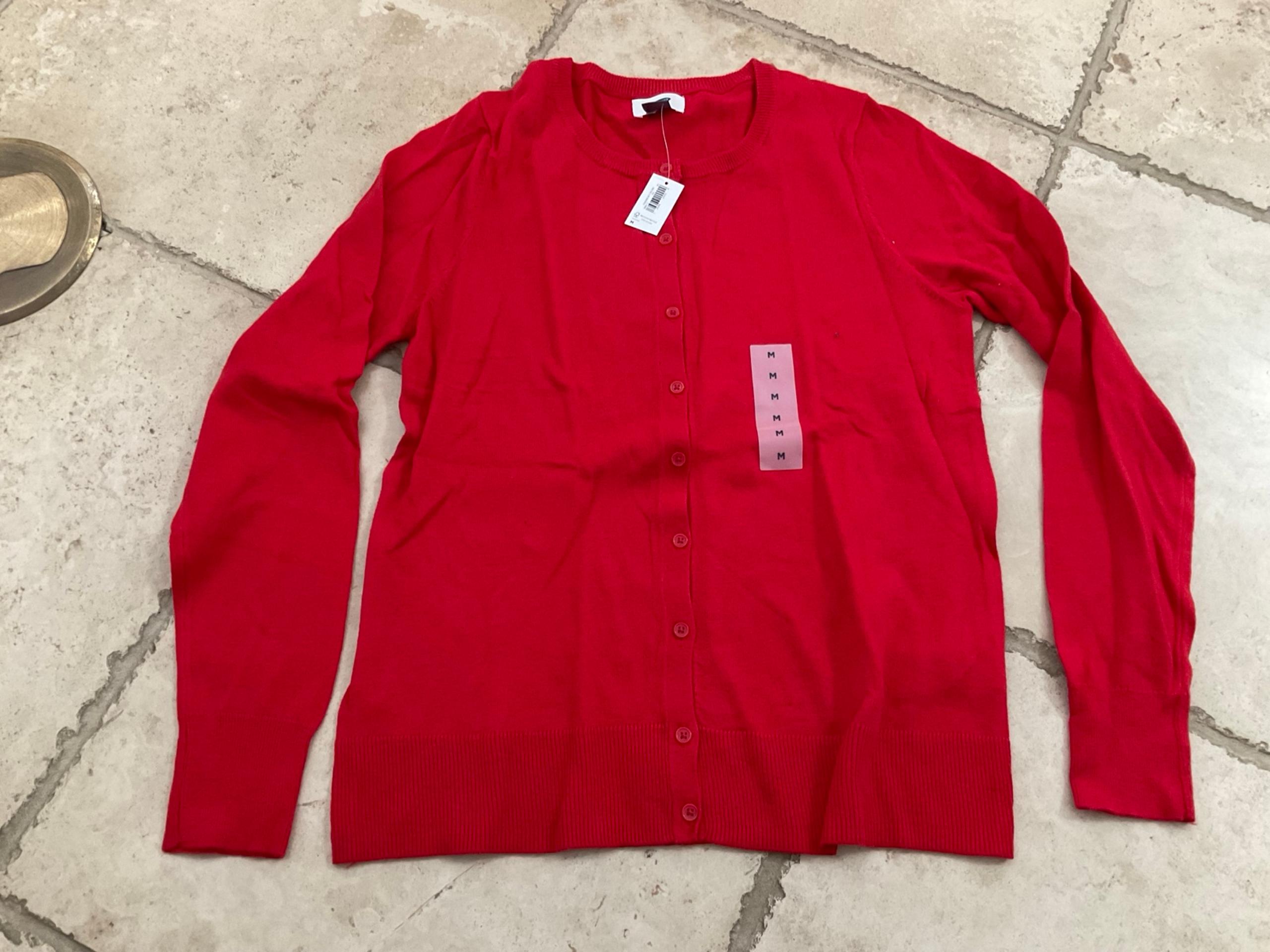 NWT Old Navy red cardigan sweater - women’s Medium