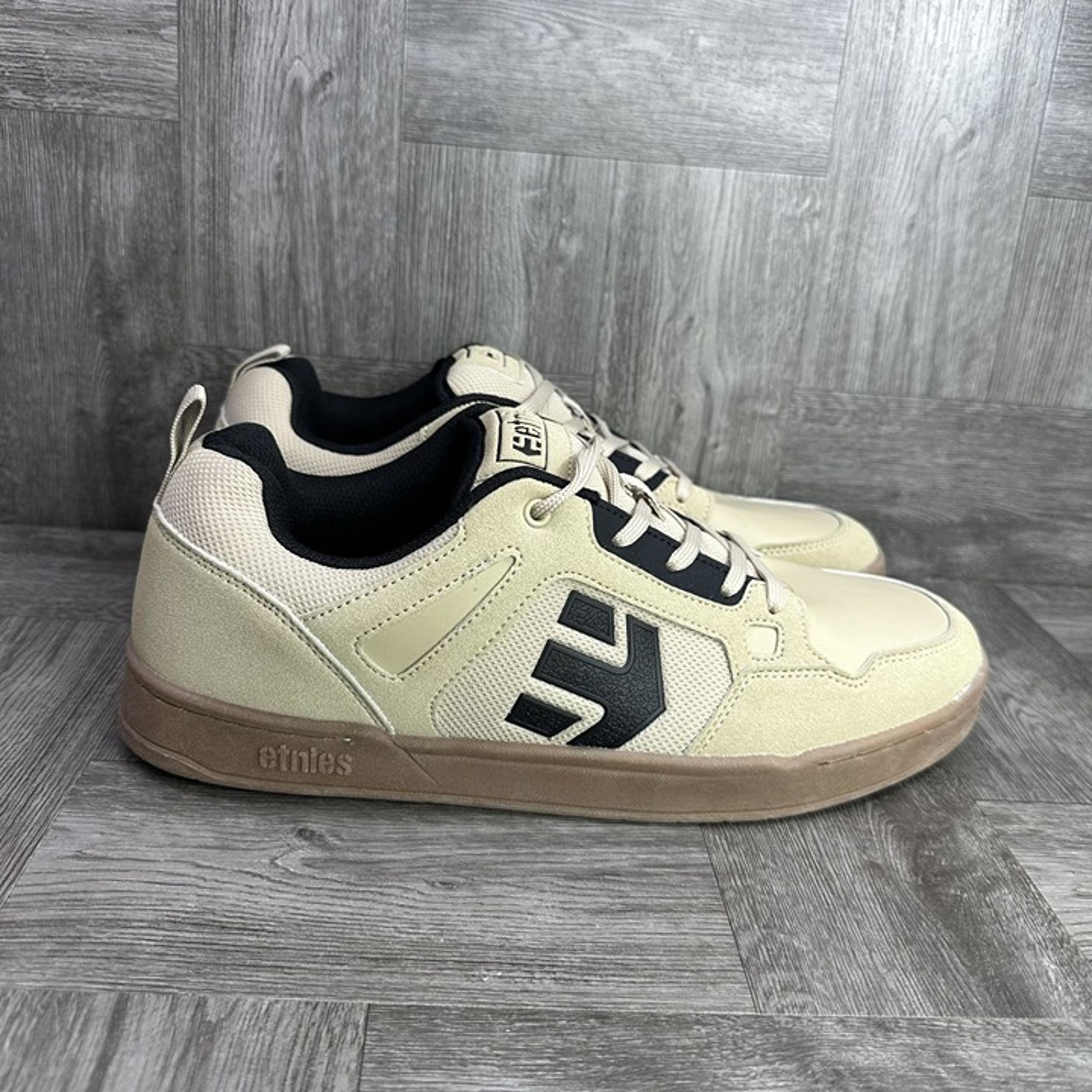 Etnies Ollies Men's size 11 Sand Skateboarding Shoes