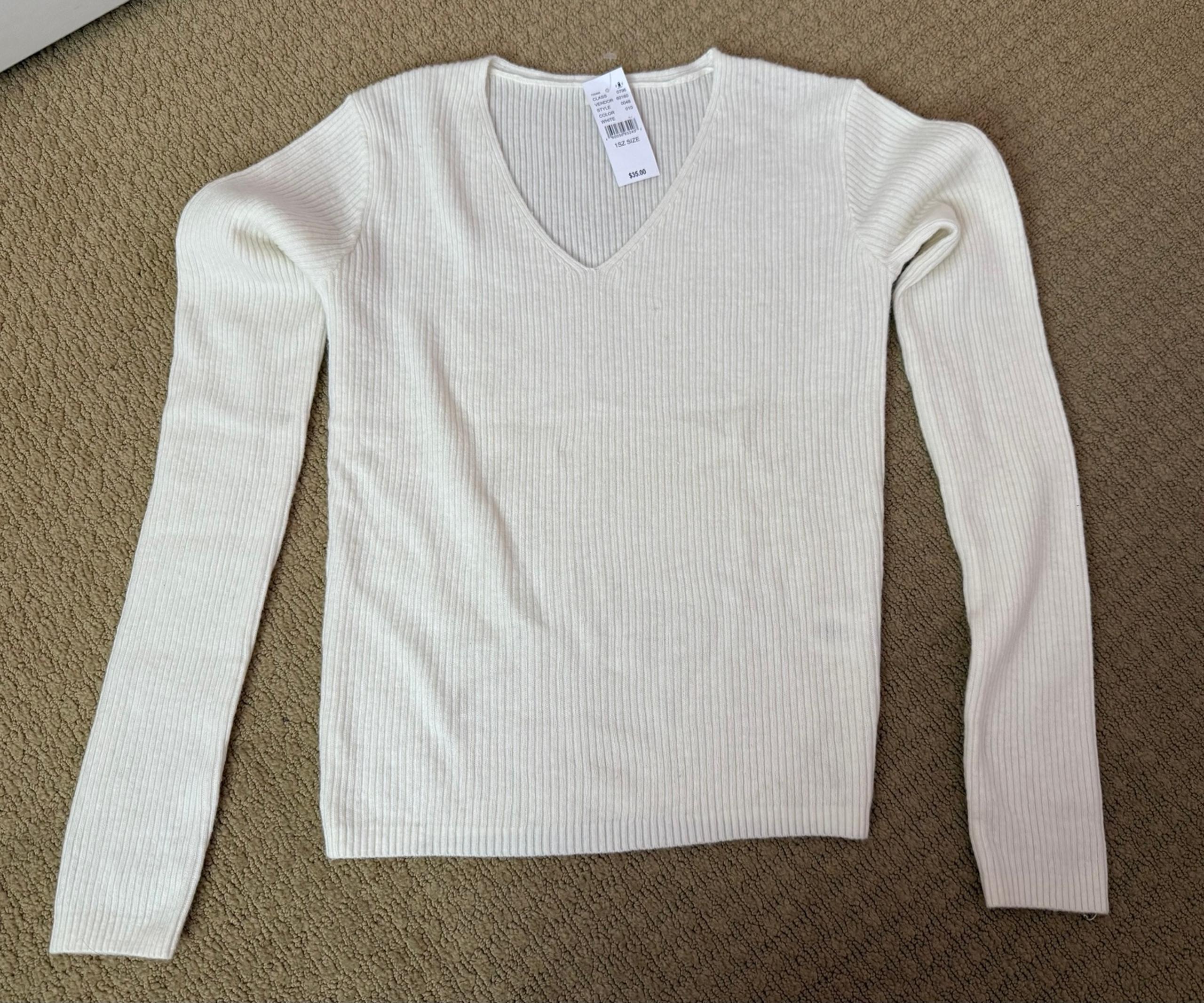 brandy melville sweater
