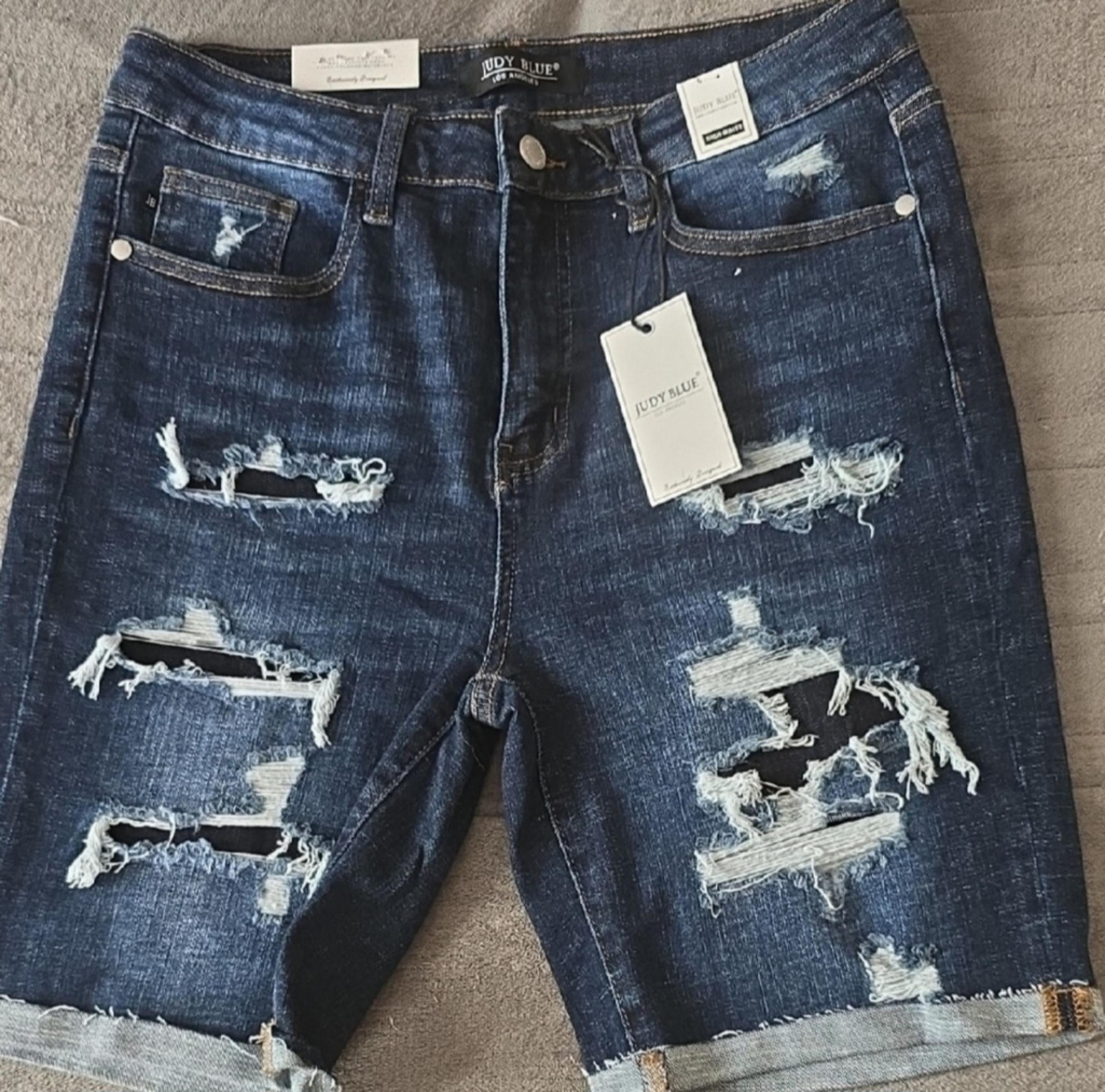 Judy Blue HR Patch Destroy Bermuda JB6