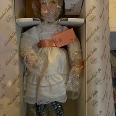 Polly’s Tea Party porcelain doll by Susan Krey/Knowles Dolls /Ashton Drake