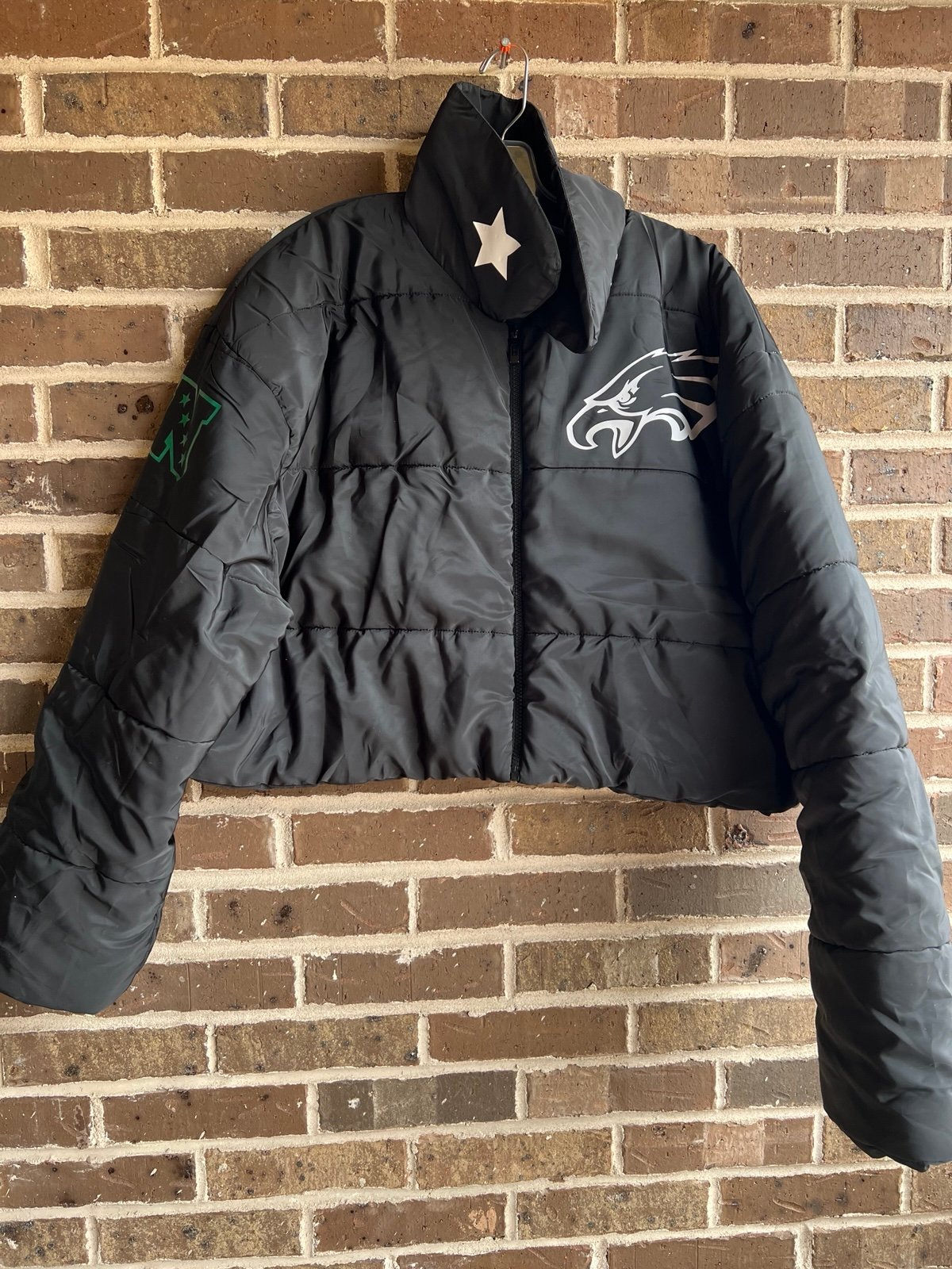 NFL Philadelphia Eagles Football Superbowl Cropped Black Puffer Jacket