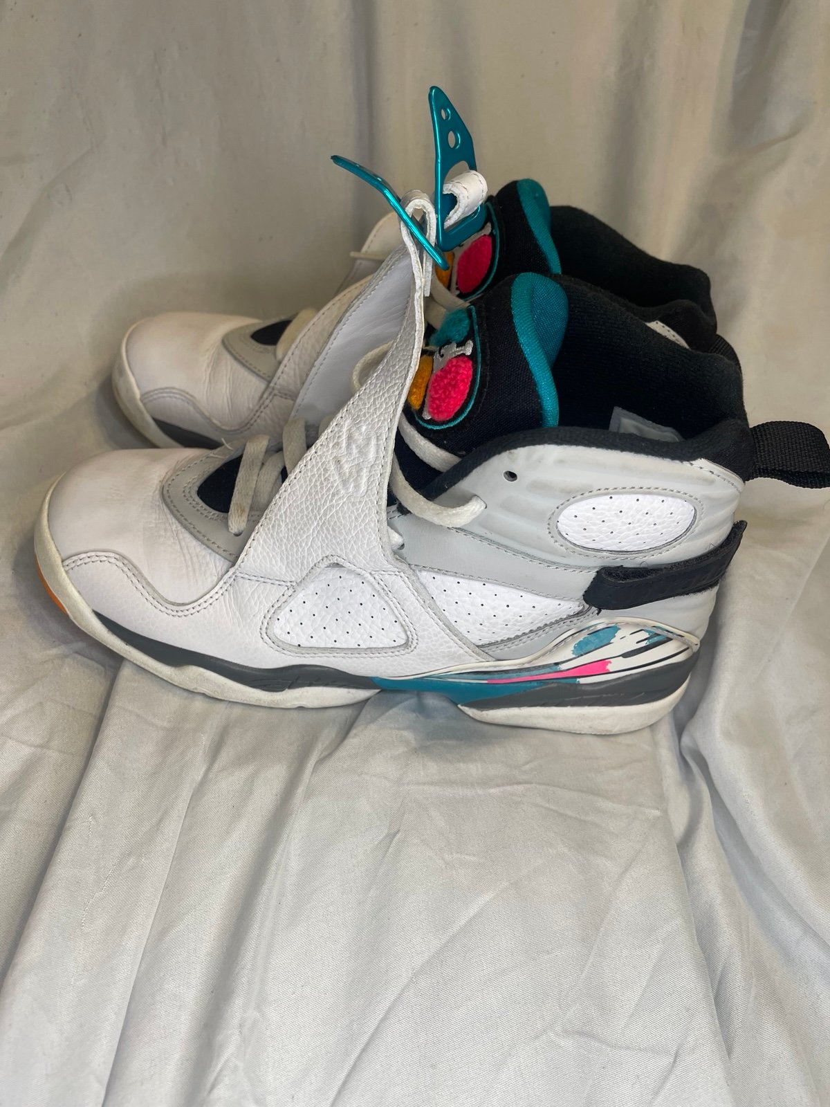 Air Jordan 8 Retro South Beach GS Size 6Y