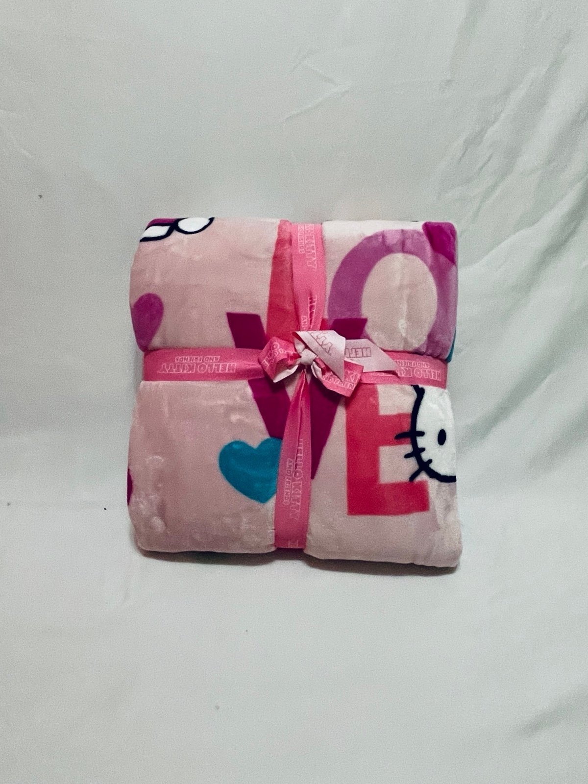 Hello Kitty Valentines Day Blanket Queen