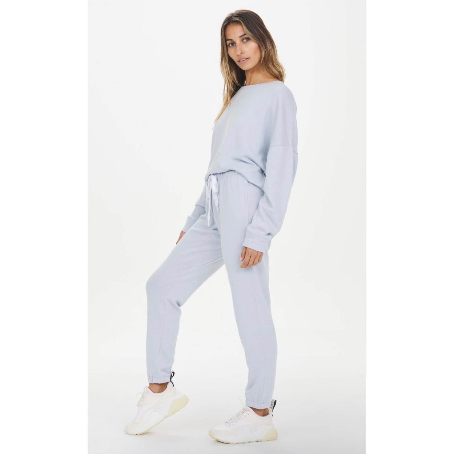 The Upside Blue Loire Bella Crew Sweatshirt & Major Track Sweatpants Medium Set