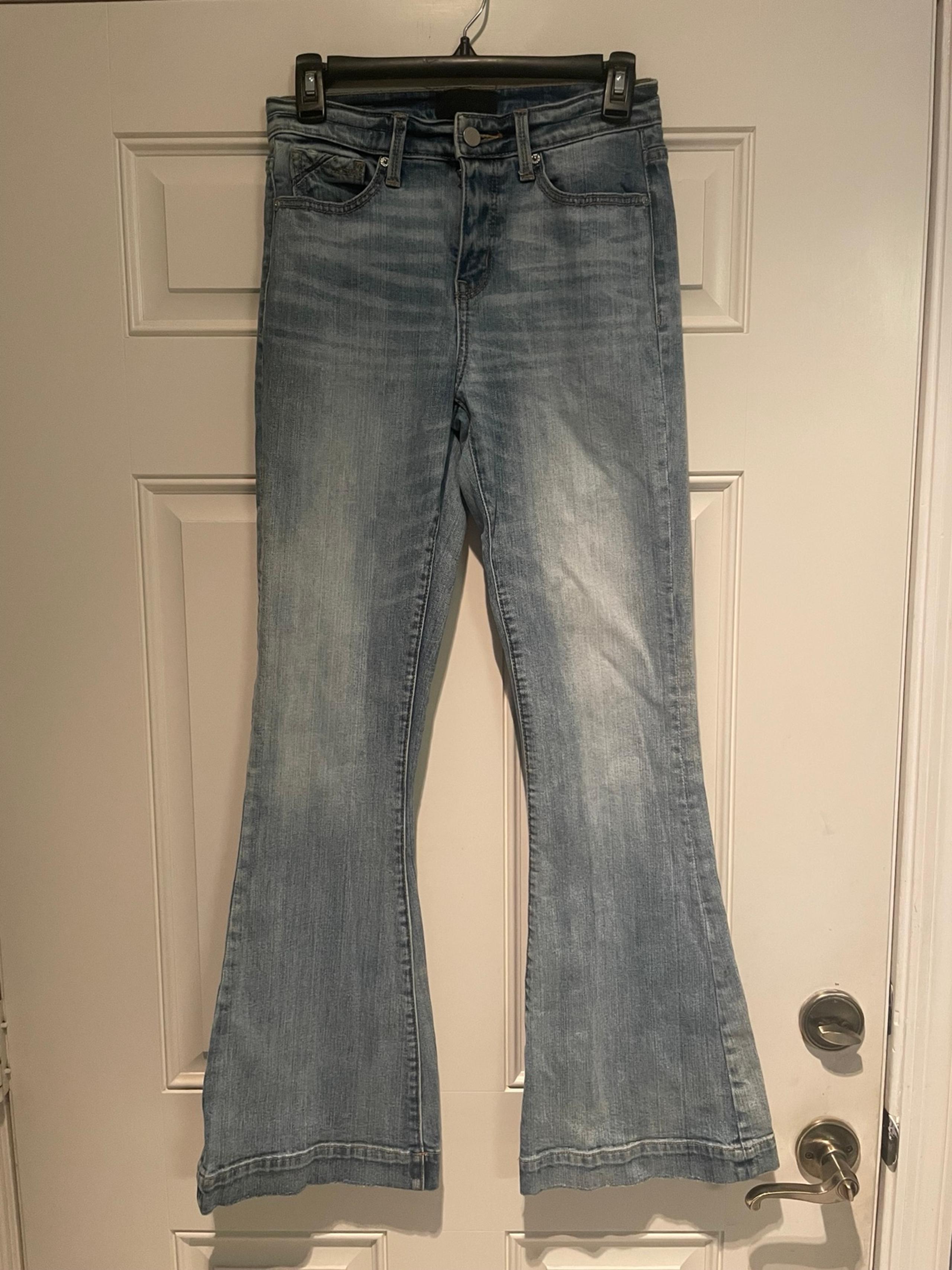 Buckle Black Bootcut Flare Size 2 Women’s Jeans